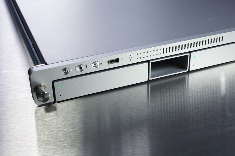 TradeStation Hosting and MultiCharts Hosting
